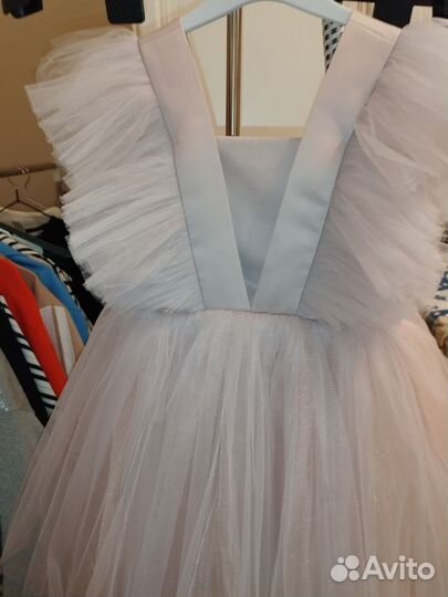 Платье праздничное для девочки