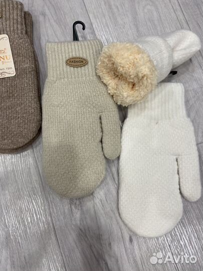 Варежки женские зимние