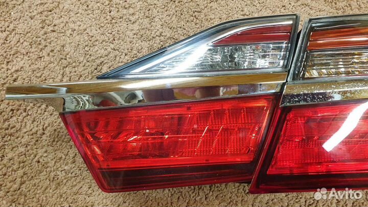 Правые фонари toyota camry 55