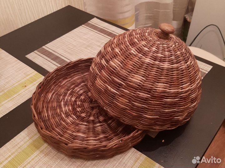 Хлебница ручной работы