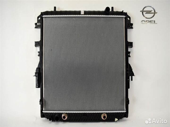 Радиатор двс Opel село Борки