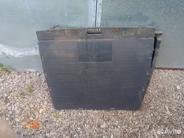 Пол багажника универсал Suzuki Baleno