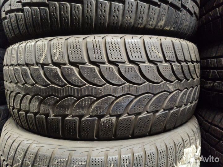 Bridgestone Blizzak LM-32 235/55 R17 Y