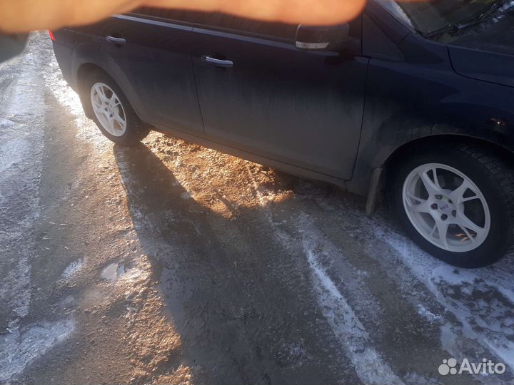 Зимний комплект диски Slik р16 на форд фокус 2,3