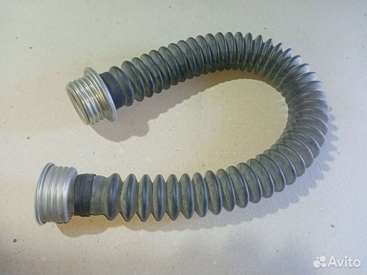 Трубка для противогаза