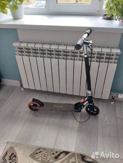 Детский самокат городской