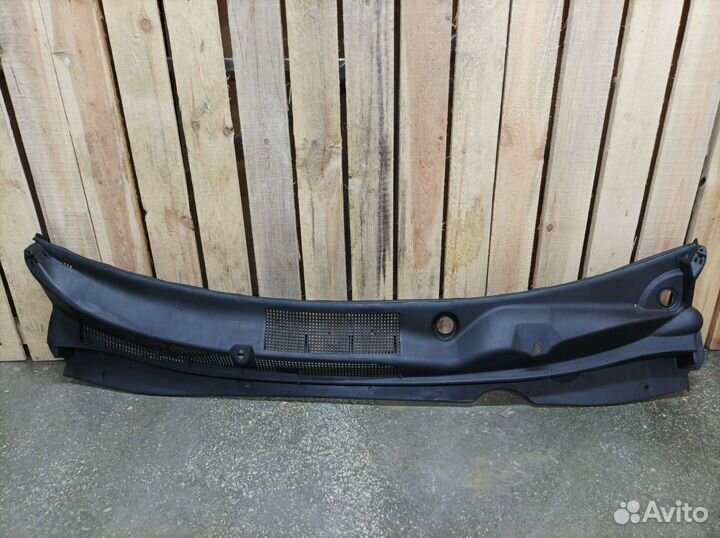 Жабо Kia Sportage