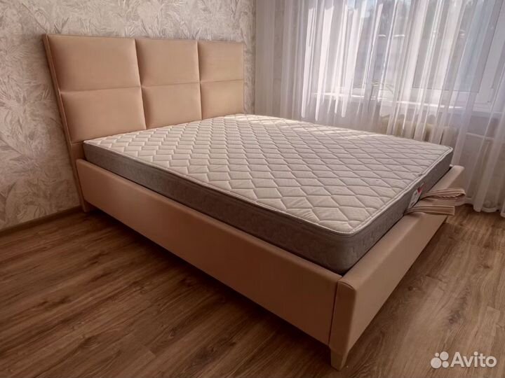 Кровать 180х200