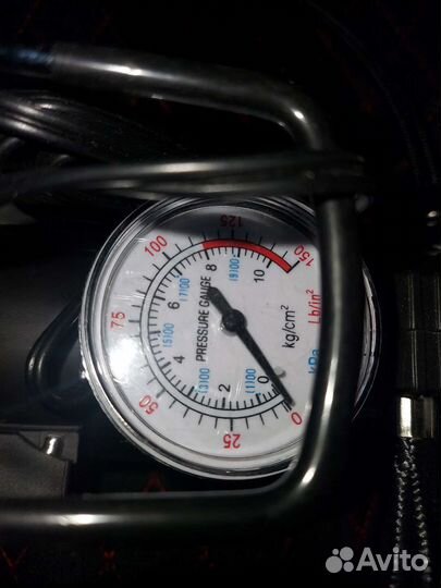 Компрессор автомобильный