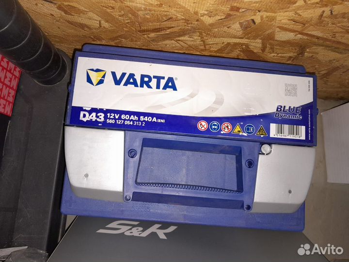 Аккумулятор автомобильный новый