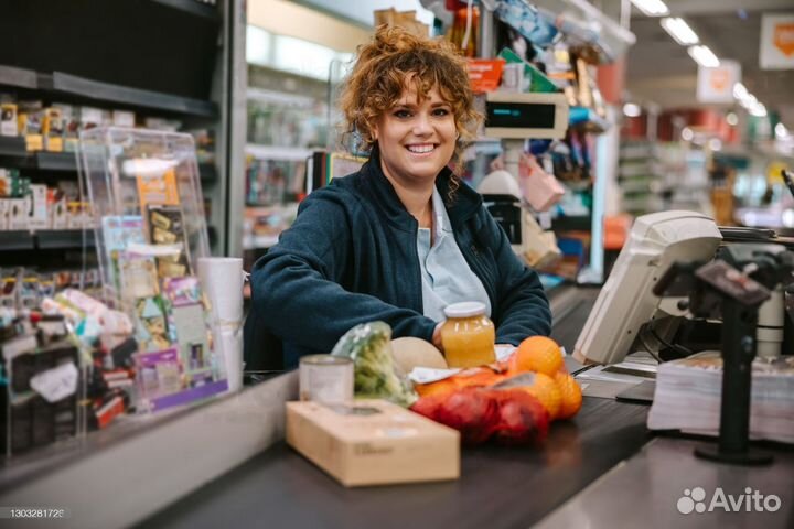 Кассир с еженедельной оплатой. (с обучением)