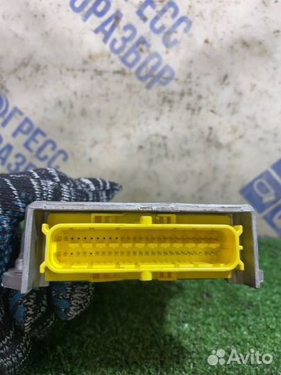 Блок управления airbag Volkswagen Jetta седан 1.4