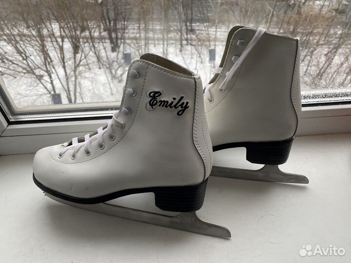Женские коньки, 36 размер