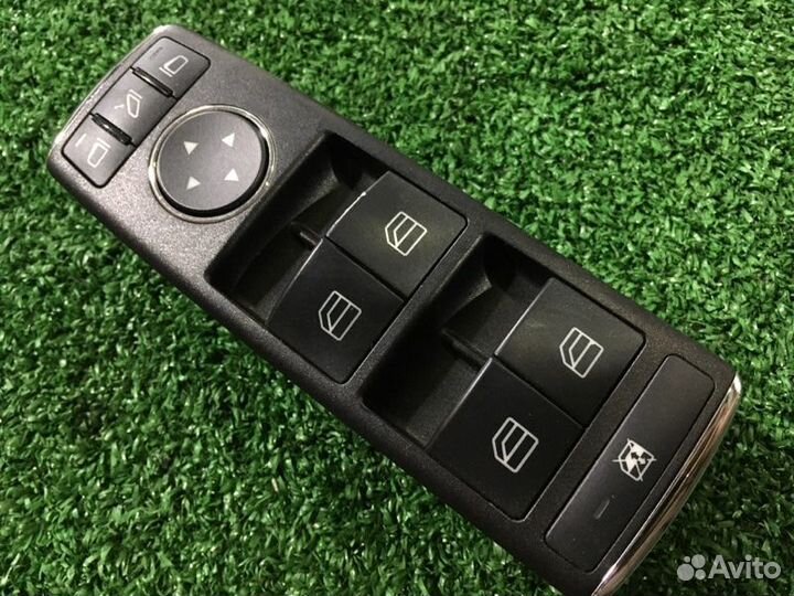 Блок стеклоподъемников Mercedes-Benz C-Class W204