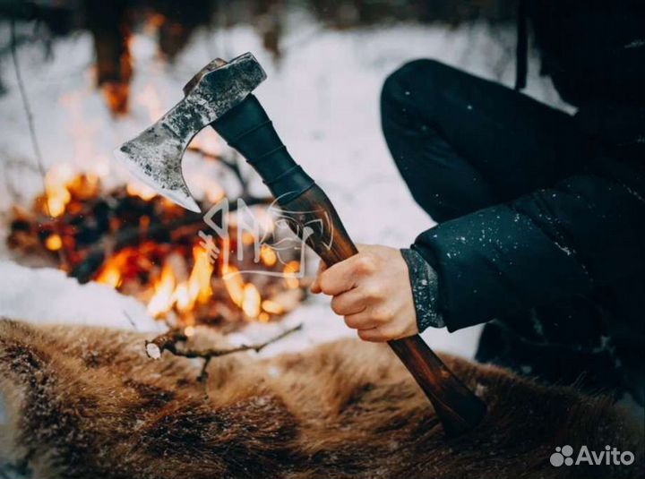 Кованый топор Варяг