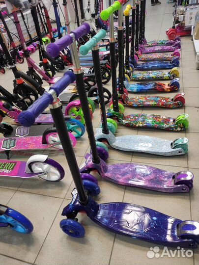 Самокат новый
