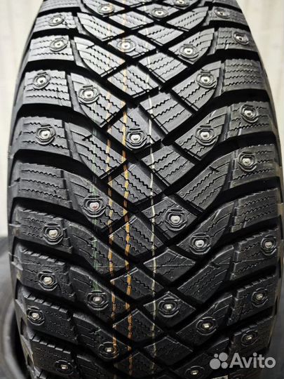 Goodyear UltraGrip Arctic 2 SUV 235/50 R19 103T