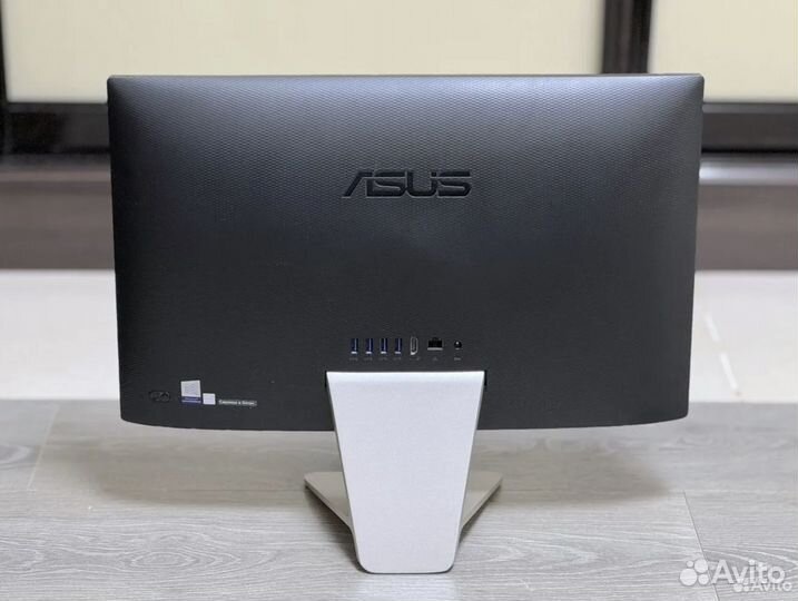 Моноблок Asus (Core i3 8130U, 8Гб DDR4, 256SSD)