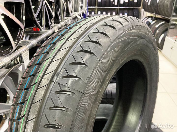 Viatti Strada Asimmetrico V-130 225/45 R17