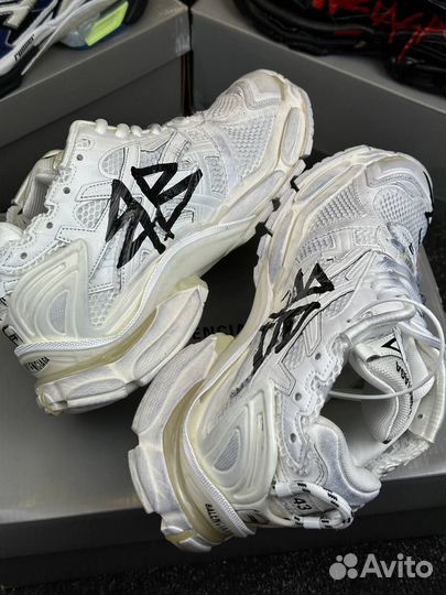 Кроссовки Balenciaga Runner Graffiti white