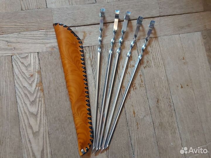 Походный набор (фляга, шампура, посуда, зажигалка)