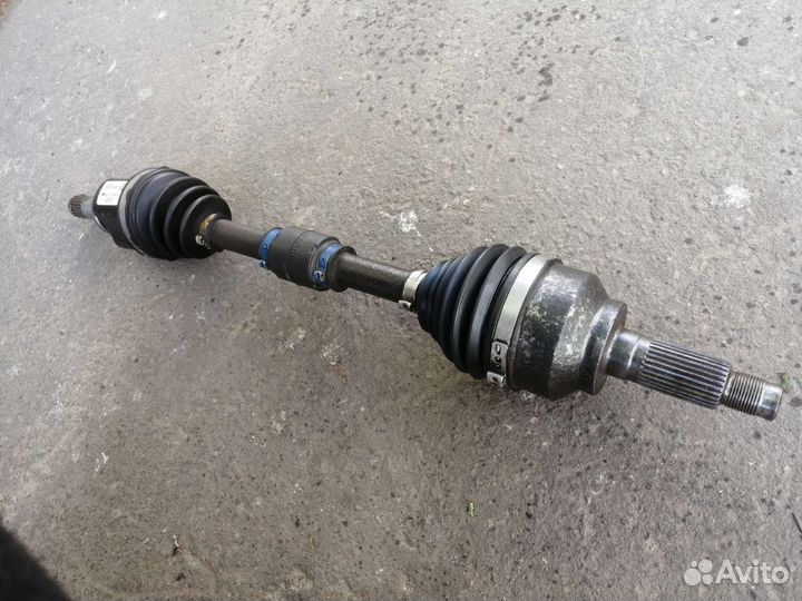 Привод левый 1.6 МКПП Мазда 3 бк