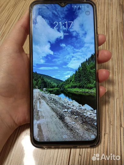 Телефон vivo y31
