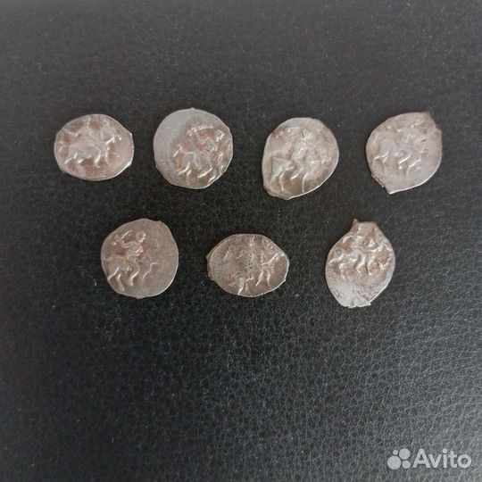 Монета денга