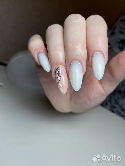 Маникюр на дому