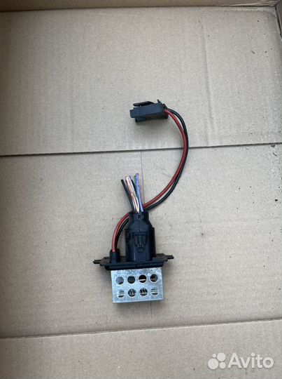 Renault kangoo реастат печки