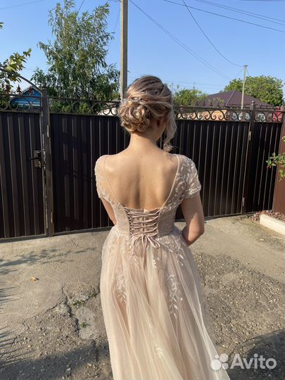 Выпускное платье для девочки в школу 11 класс