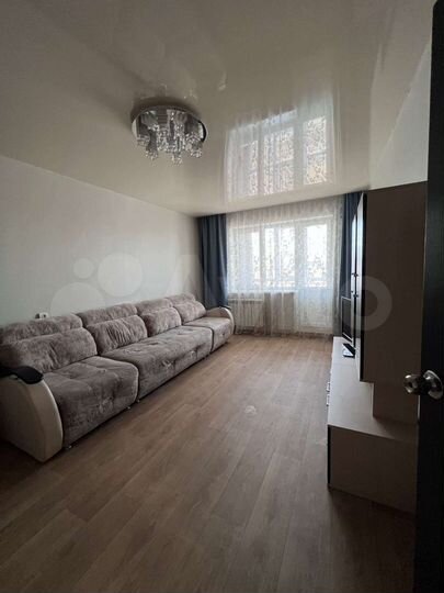 2-к. квартира, 60 м², 5/9 эт.