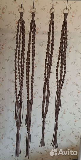 Макраме кашпо на дереве