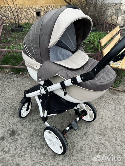 Коляска 2 в 1 adamex