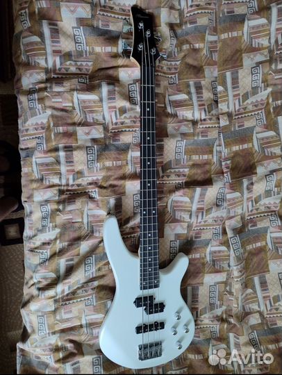 Бас гитара Minsine 4 струны