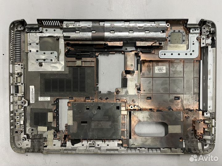 Ноутбук HP DV7-6000 в разборе