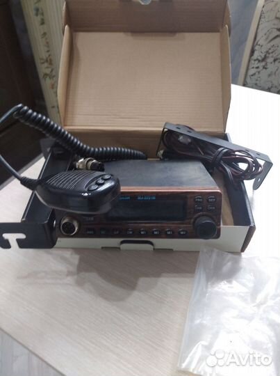 Радиостанция автомобильная