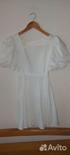 Платье белое летнее с открытой спиной