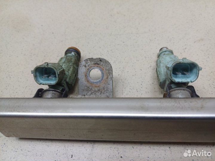 Рейка топливная (рампа) Kia Rio