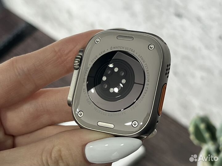 Apple Watch Ultra 49mm Titanium