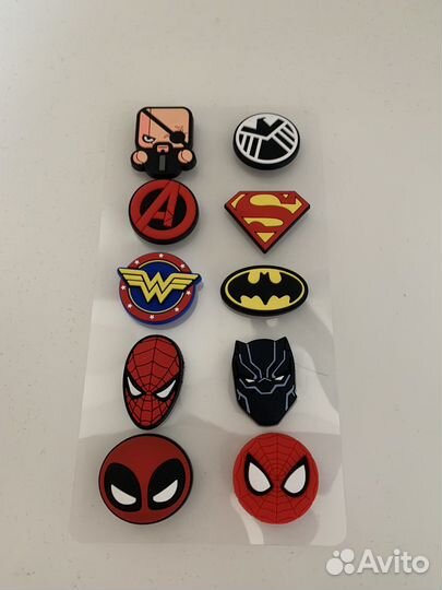 Игрушки на Crocs