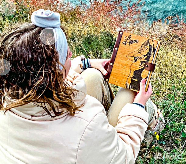 Ежедневник из дерева (блокнот)