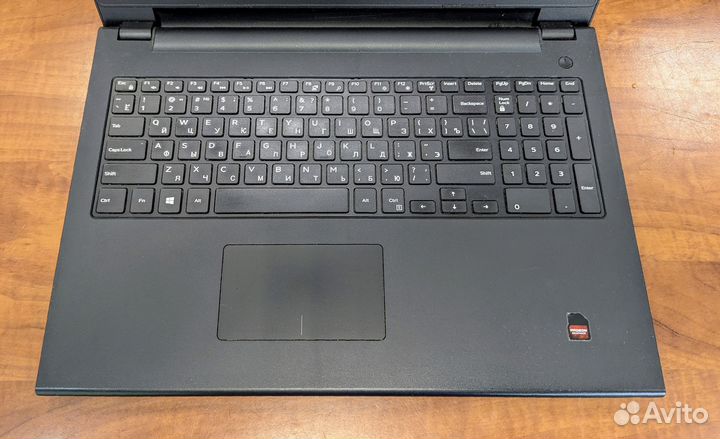 Ноутбук Dell для работы и учебы