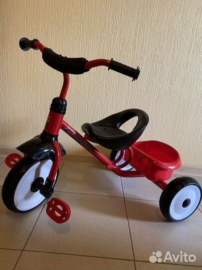Трехколесный велосипед