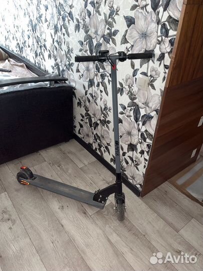 Электросамокат hiper