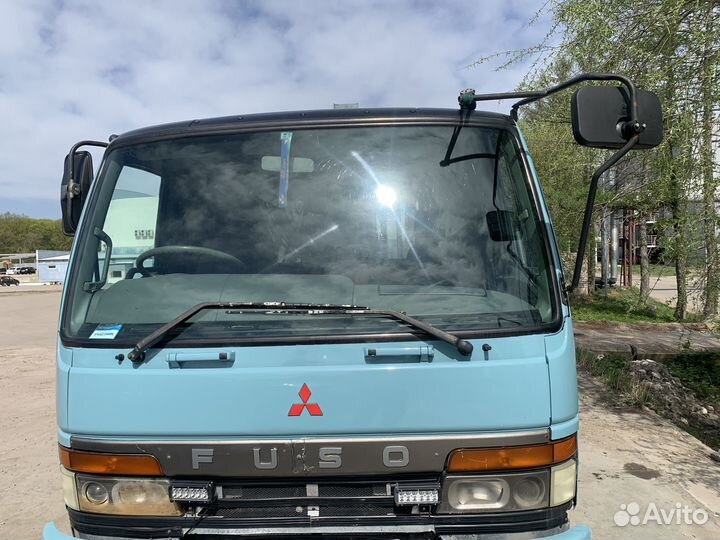 Mitsubishi Fuso Fighter с КМУ, 1996