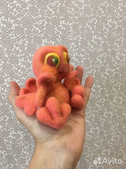 Игрушки из шерсти (сухое валяние)