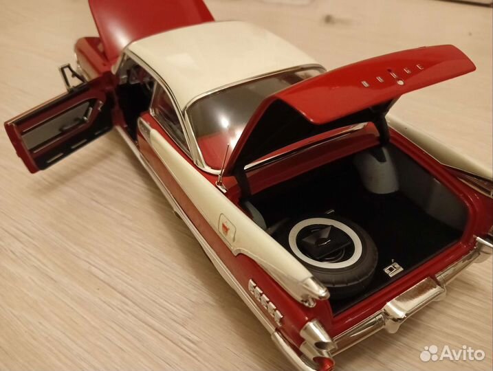 Dodge Custom Roual lancer 1959 1:18