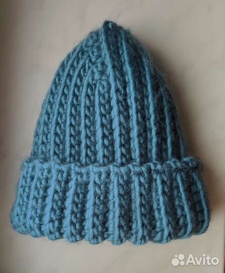 Зимняя объемная шапка