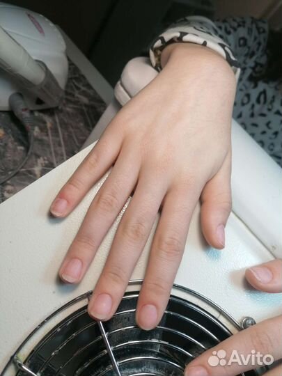 Наращивание ногтей